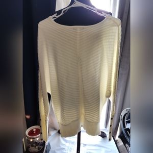 NWT! ALFANI SWEATER !!